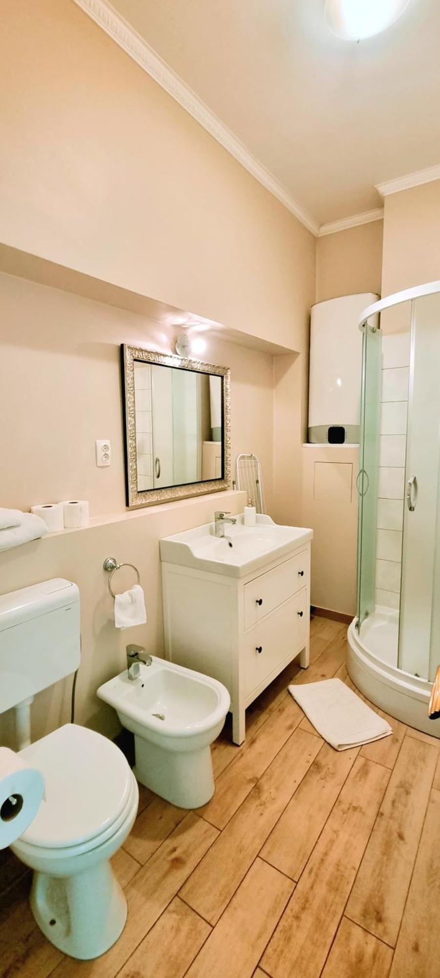Apartments Suzy Split Exterior photo